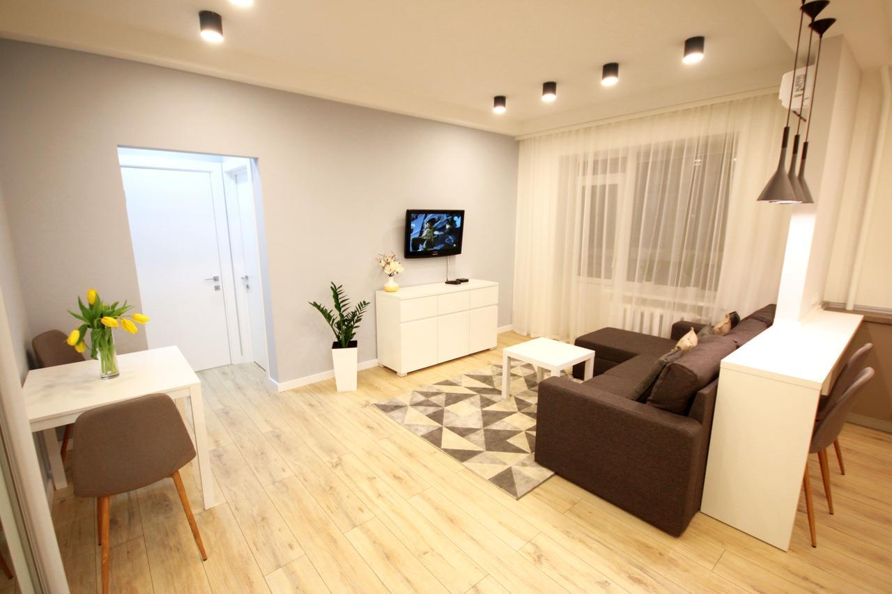 Inn Home Apartments - Ocean Plaza Area Kyiv Exterior photo